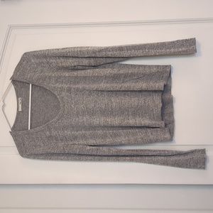 Aritzia Wilfred Free scoop neck long sleeve top